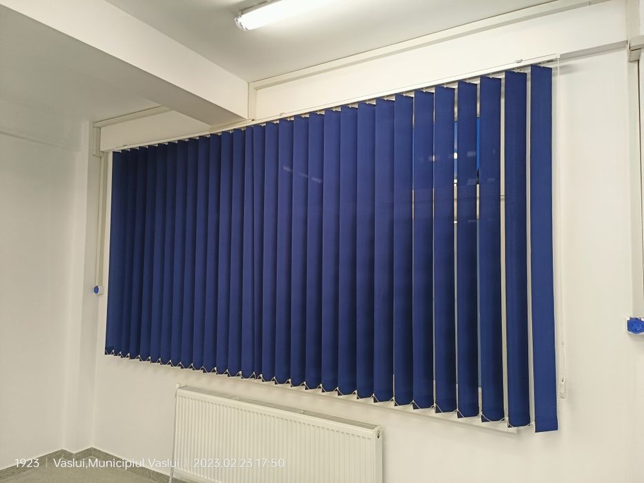 Sisteme de protectie solara:rolete interioare,rulouri exterioare(usi d