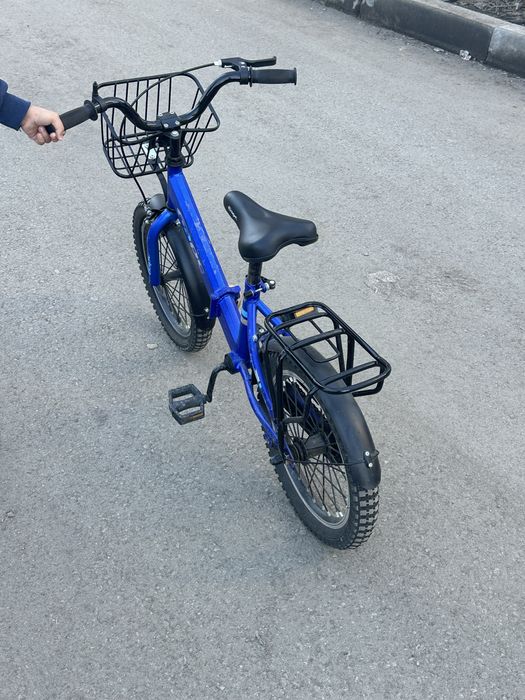 Велик для мальчика