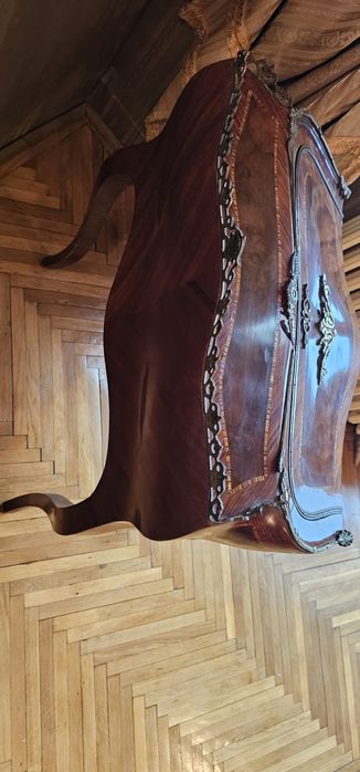 Birou tip secretaire, în manieră Louis XV