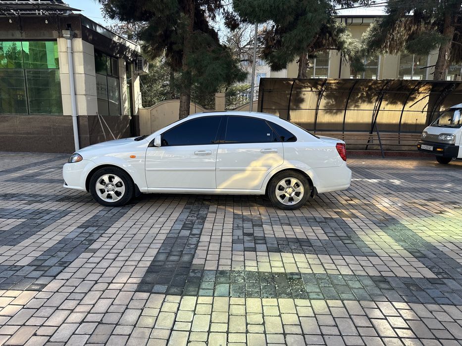 Jentra sotiladi kraska toza