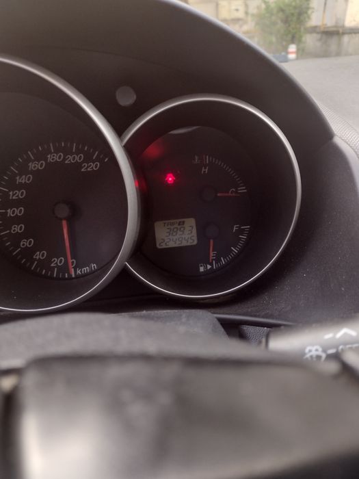 Mazda 3  / 1.6 benzină