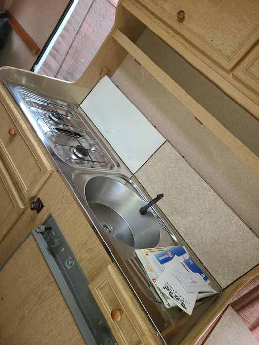 Caravana recent adusa din anglia