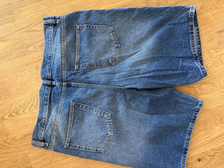 Къси дънкови панталони Calvin Klein и Diesel W36