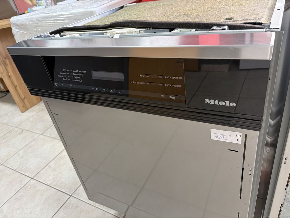 MIELE G6820 sci миялна за полувграждане AutoOpen/24 мес гаранция