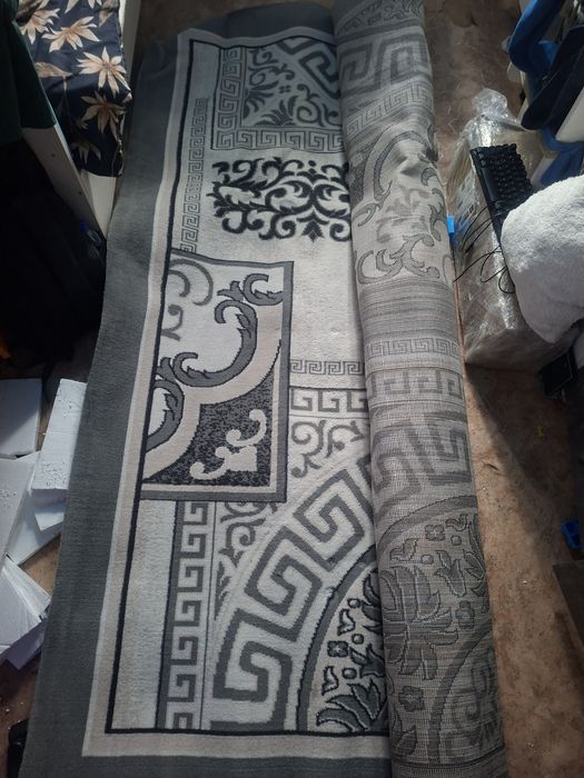 Продам отличный ковёр