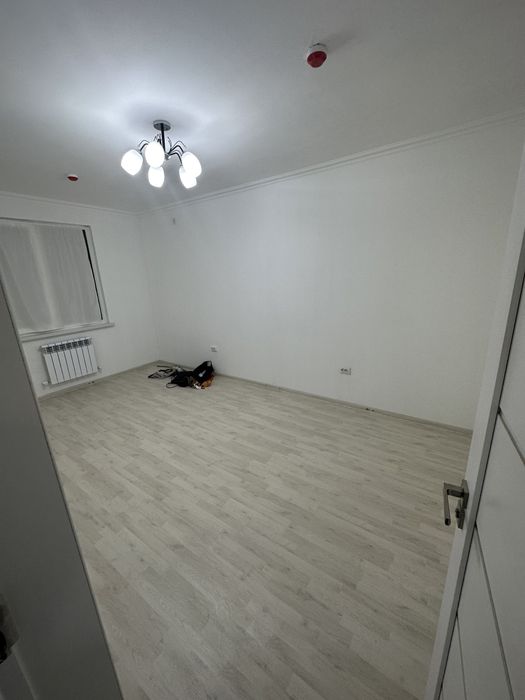 Yashnabod rayon OLMOS Maxalla.  3/13/16 kvartira sotladi