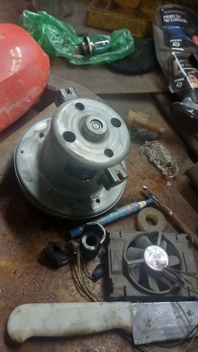 Запчасти на пылесос