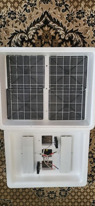 Продам инкубатор Несушка