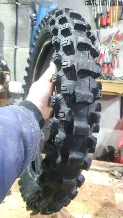 DUNLOP / 110 90 19 / Geomax /DOT 2022