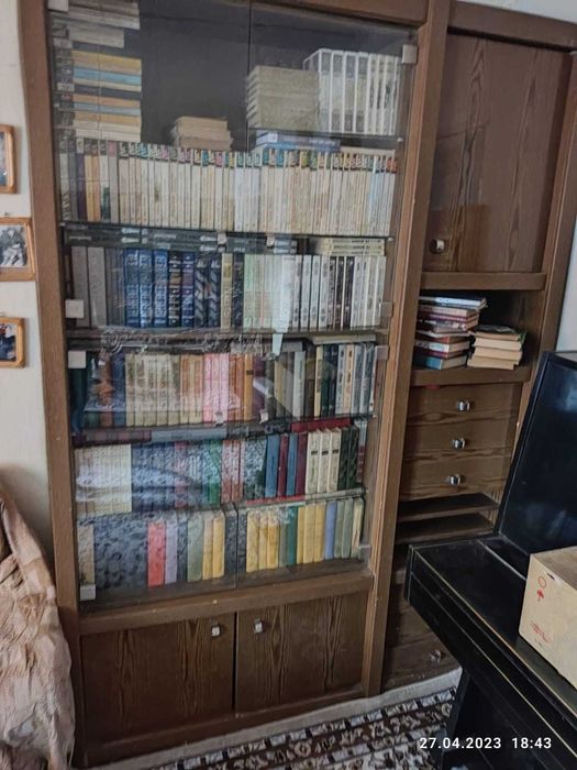 Срочно Продам сервант