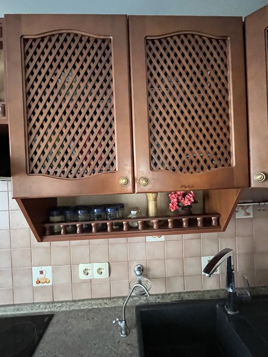 Продаю кухню ( береза фасад).