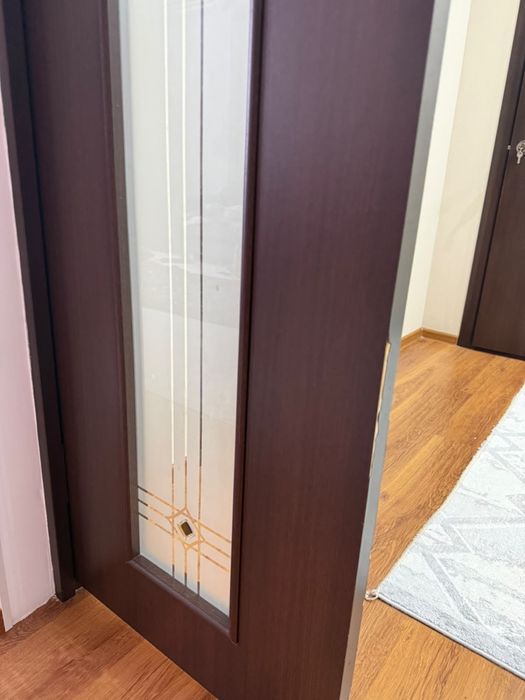 Продам двери межкомнатные