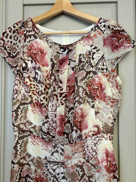 Rochie de zi cu imprimeu floral