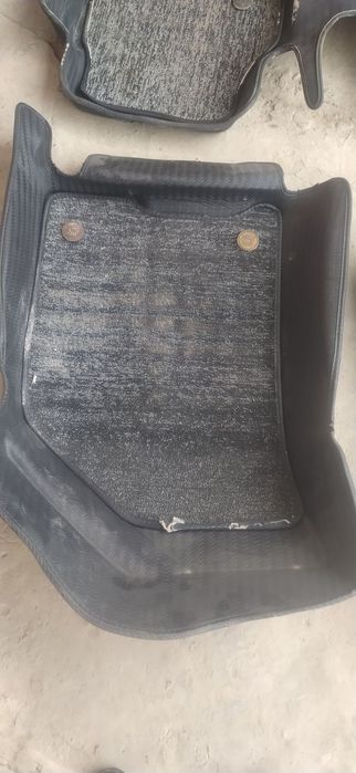 Kovrik sotiladi narmalni