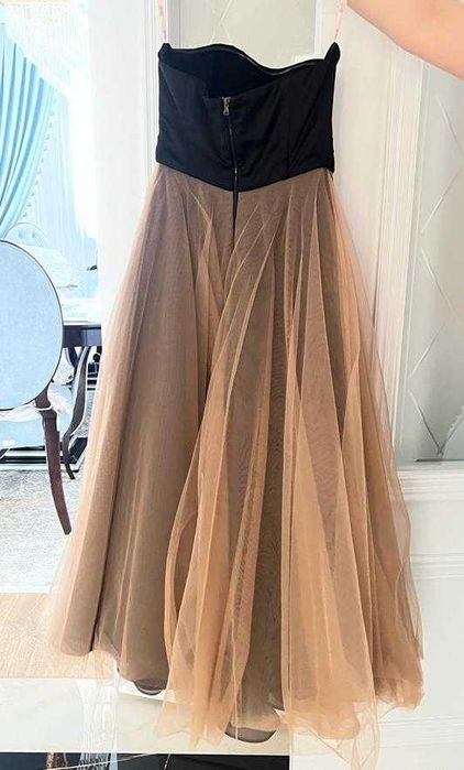 Продам платье в отличном сост