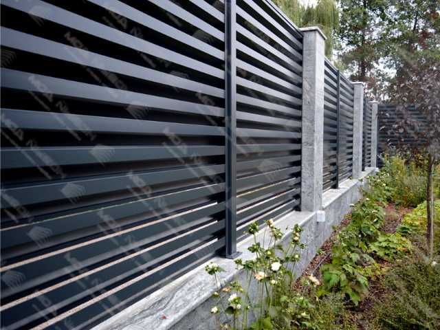 Забор жалюзи металлический
