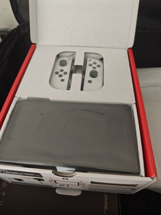 Nintendo Switch  Нов