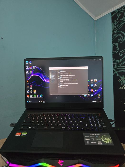 Laptop High-End MSI Alpha 17 NOU