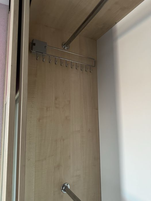 Продам шкаф в хорошем состоянии