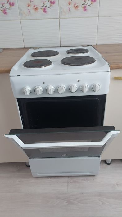 Продам плиту хорошем состоянии