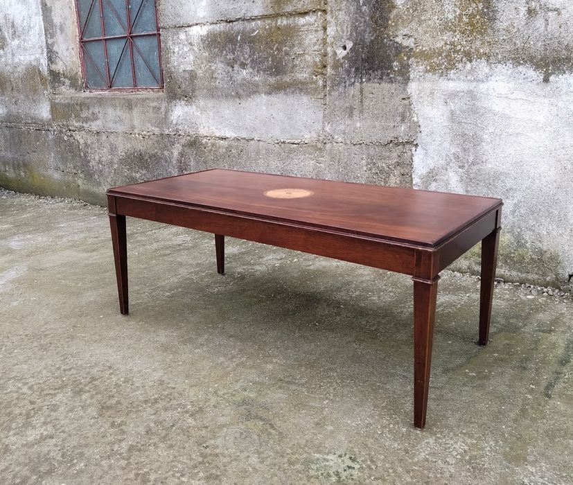 Măsuță veche din lemn stil Mid Century