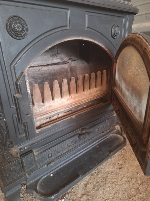 Vand Șemineu fonta