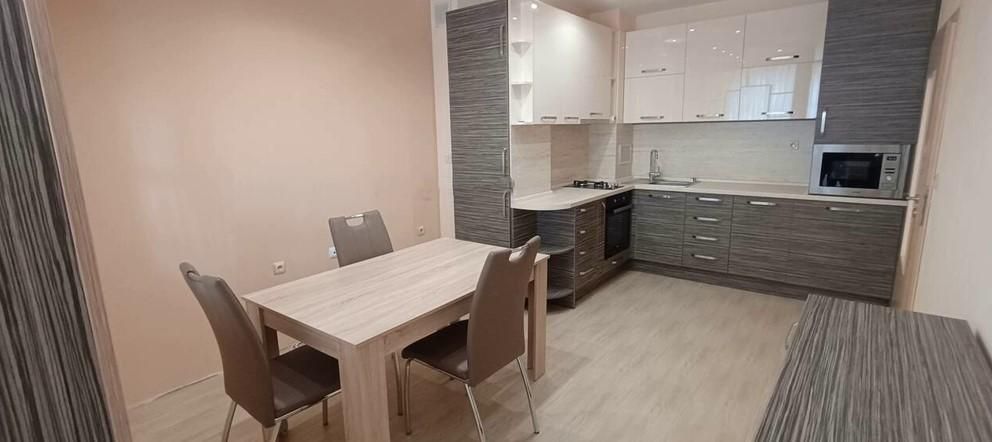 Двустаен, под наем, ж.к Меден Рудник зона В