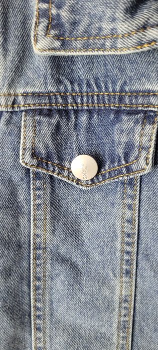 Джинсовая куртка