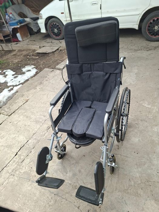 Инвалидная коляска