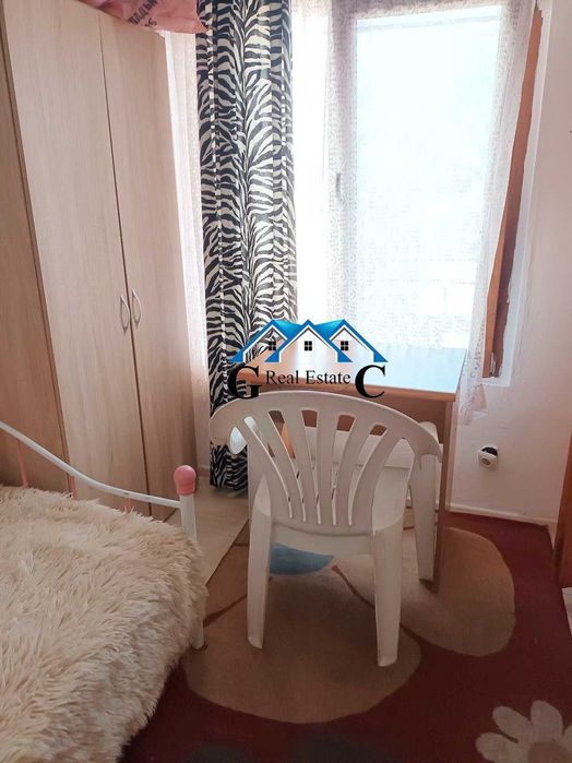 Дава се под наем Етаж от къща в Варна, Трошево - 12 кв.м за 153 € - Снимка #1