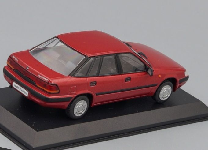 Модель Daewoo espero масштаб 1:43 deagostini