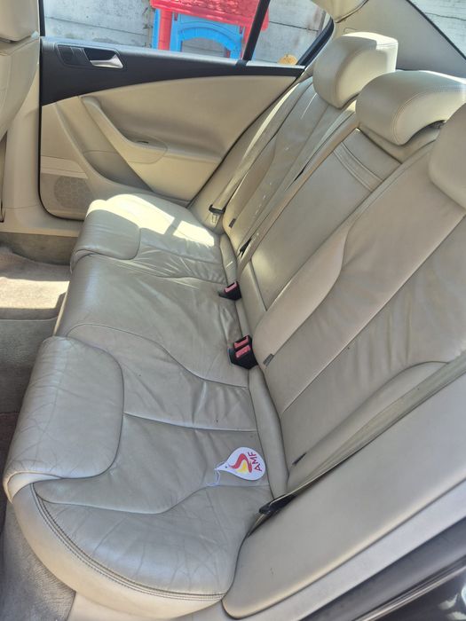 Dezmembrez dezmembrari vw passat b6 2.0 TDI CBAB