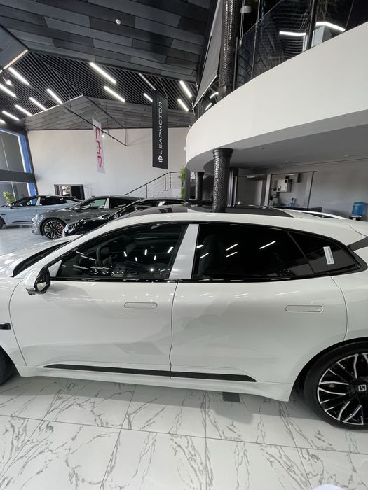 Zeekr 001 New Car you