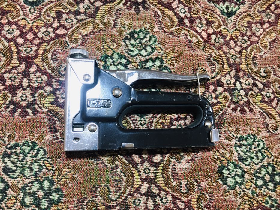 Строительный немецкий степлер + пистолет для герметика MADE IN GERMANY