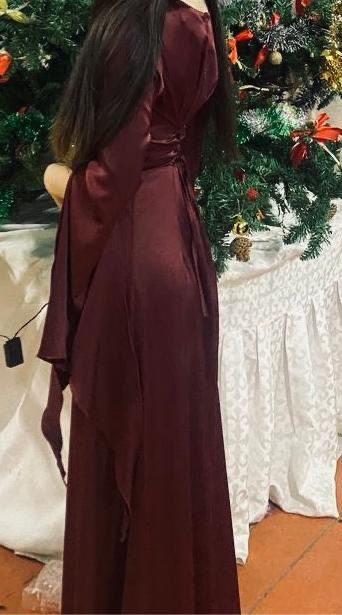 Вечернее платье хорошего качества