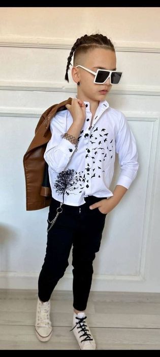 Compleu fetite si baieti