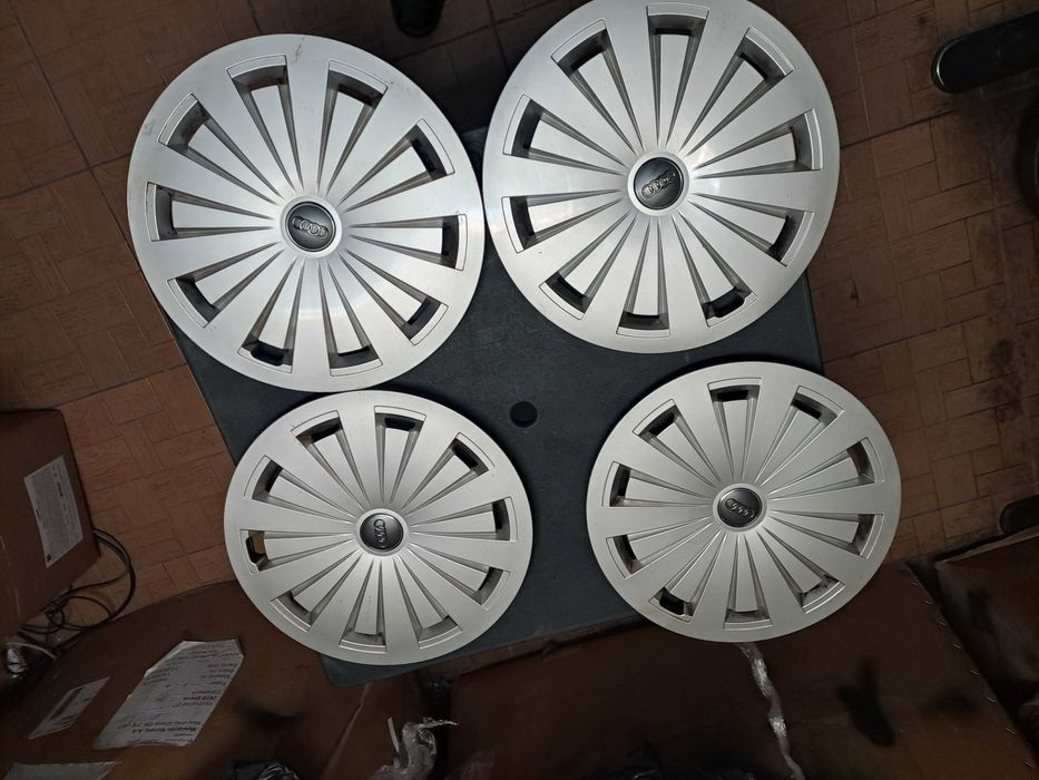 Capace jante Tabla Audi A2 A3 8p 8v  A4 b6 b7 b8 Originale, R16