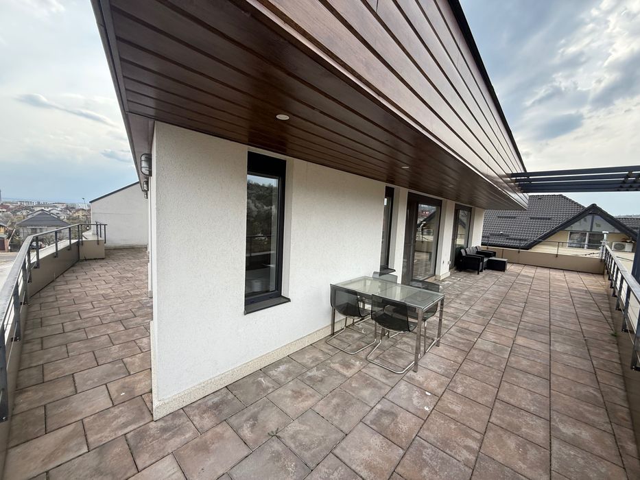 Apartament de închiriat 3 camere