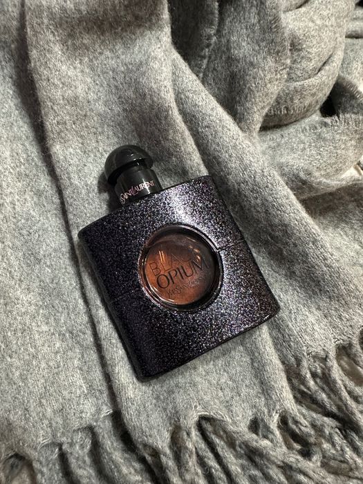 Парфюм YSl Black Opium