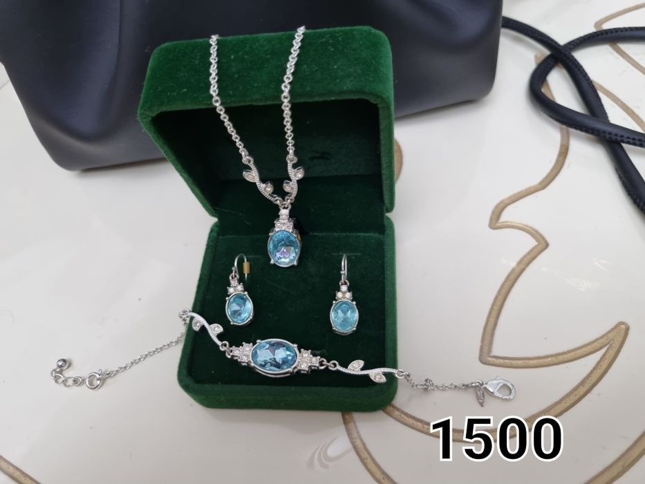 Серебро, бижутерия