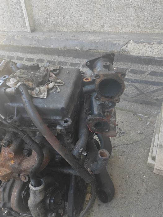 Vând accesorii motor Opel astra h 1.7 dizel Toate originale și funcționale.