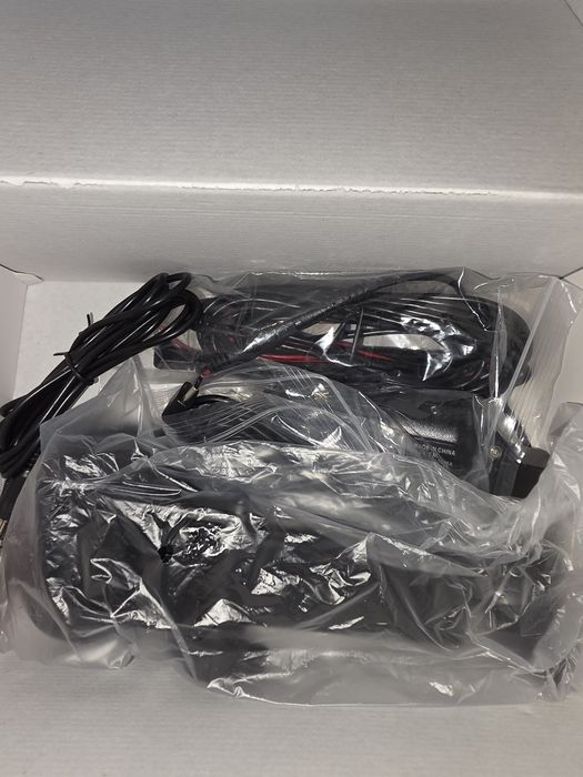 Продавам Carplay на ESSCOO модел 734CP