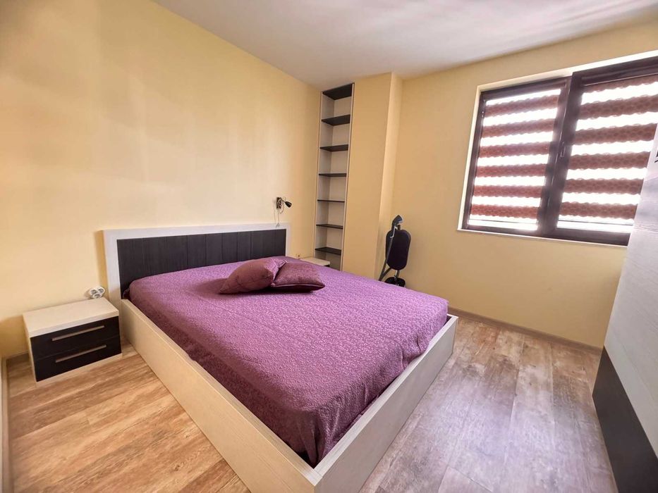 Дава се под наем Двустаен апартамент в Бургас, Славейков - 60 кв.м за 612 € - Снимка #3