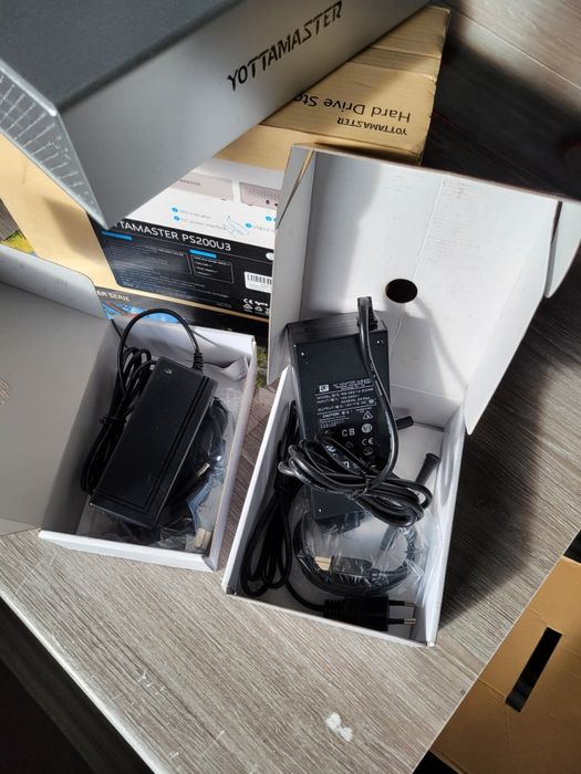 Yottamaster Hard Drive storage  4hdd si 2hdd sata 3.0 si usb 3.0