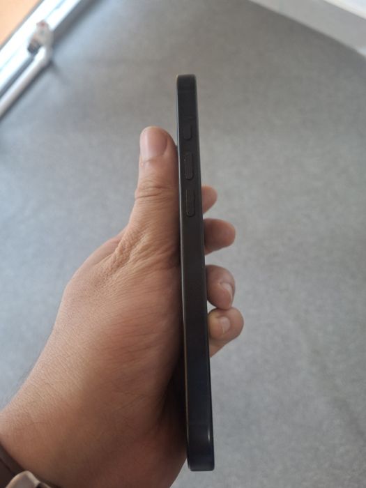 iPhone 16 pro 256 gb чёрный