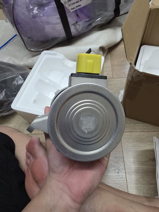 Помпа BMW X5 F15