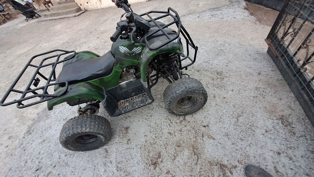 Продам квадрик в хорошем состоянии