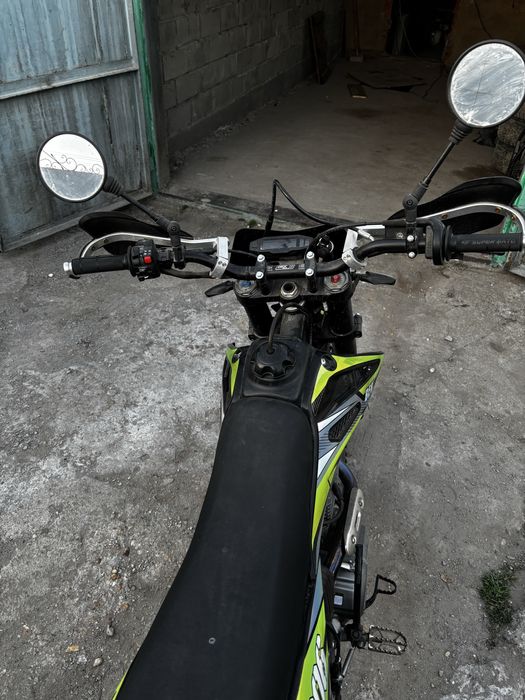 Мотоцикл Эндуро 250кубов