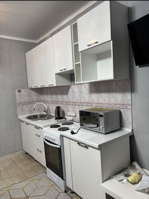 Продаю кухонный гарнитур