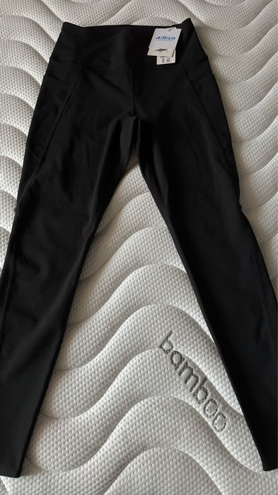 Лосины фирмы юникло